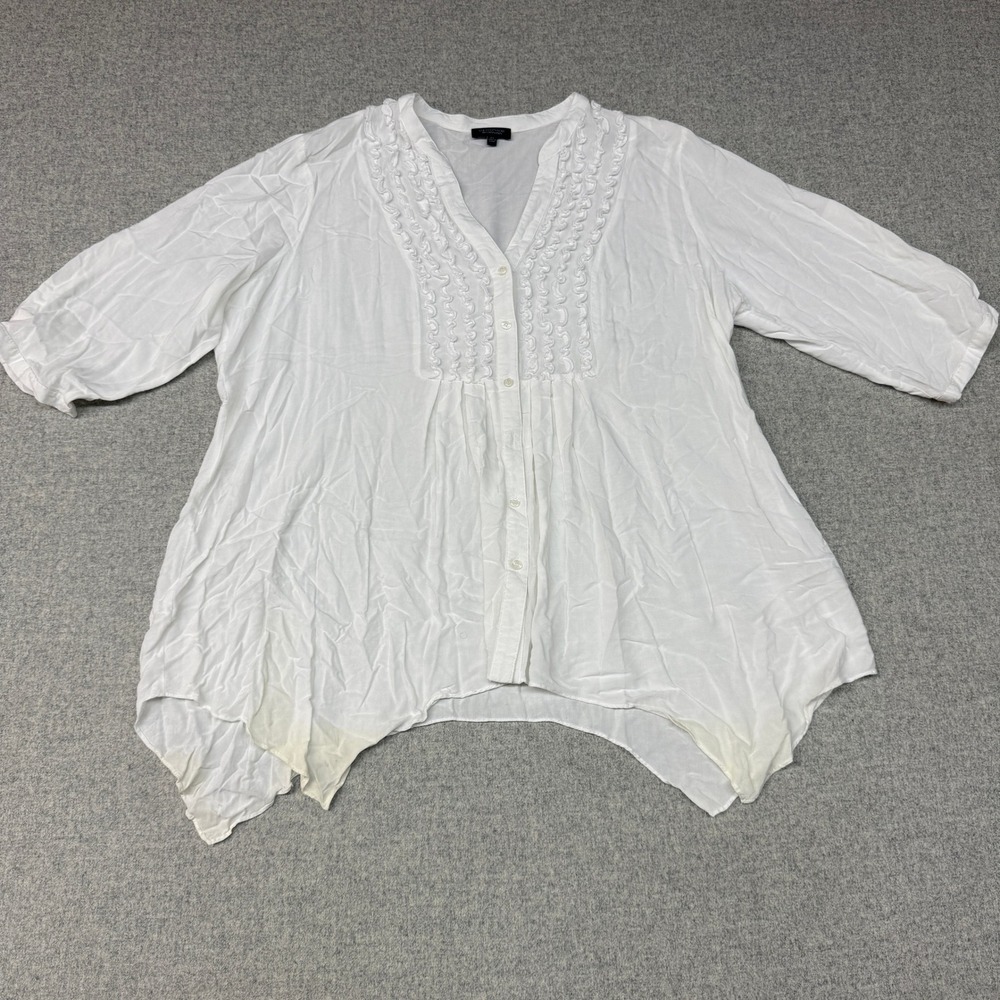 Spense Woman Blouse Size 2X White Ruffle V-Neck Button Front Sharkbite Hem Top